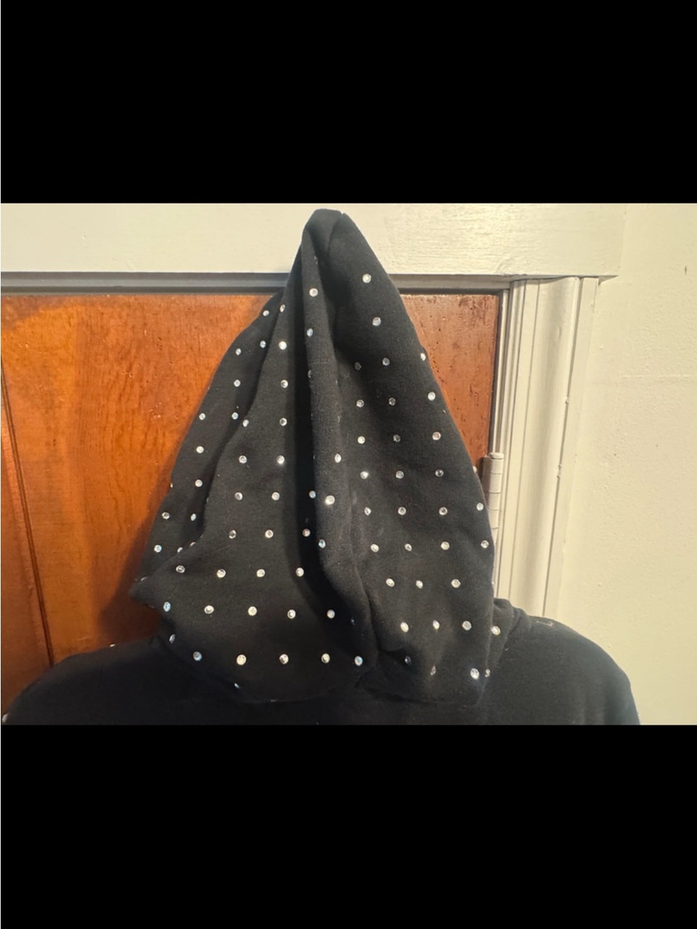 Victoria’s Secret Y2K Rhinestone Bling Hoodie Sweatshirt Size Medium - Picture 7 of 8